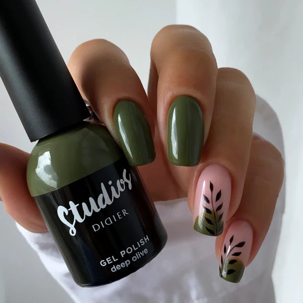 Esmalte semipermanente Studios - Deep olive | Didier Lab - 8ml